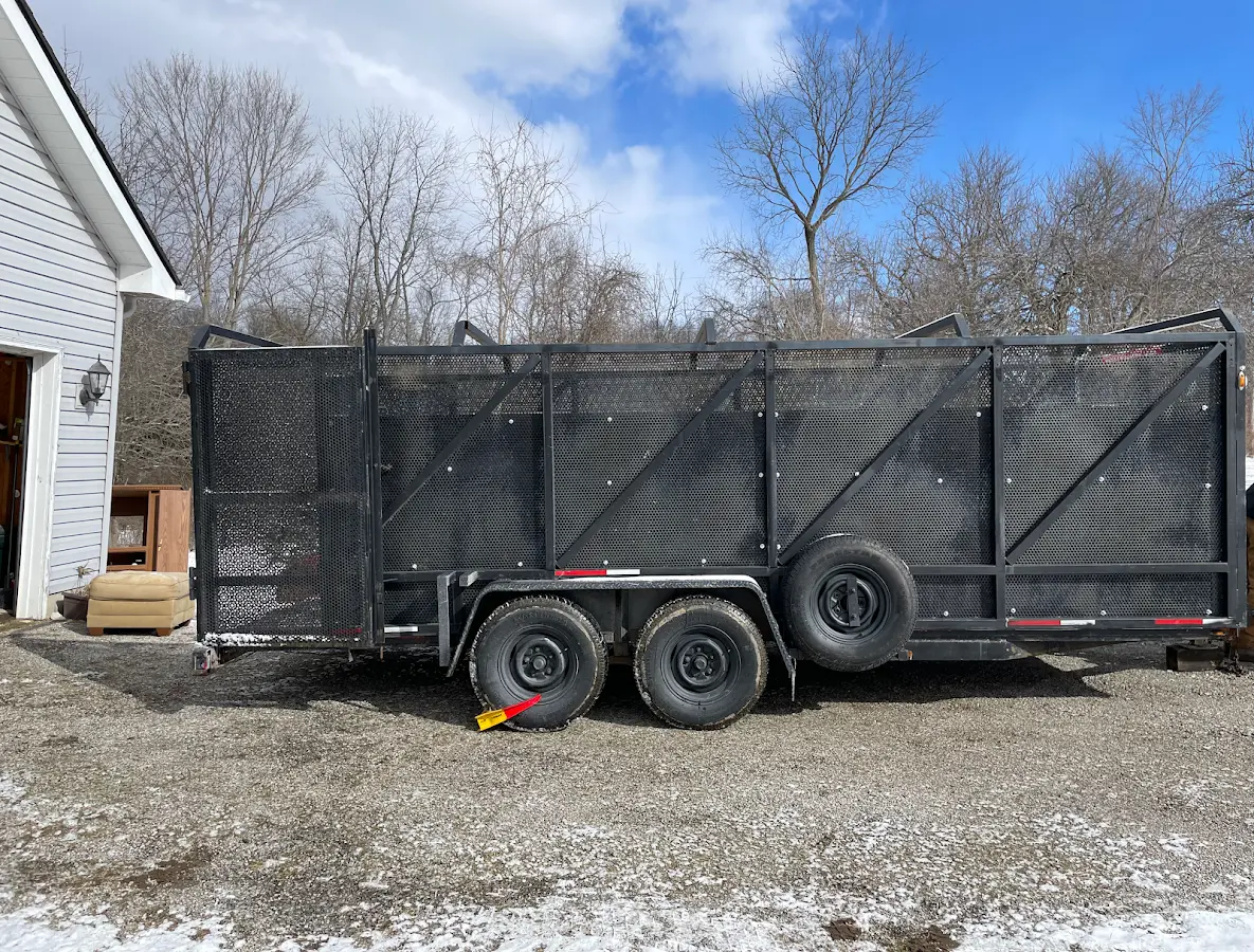 3 Yard Dumpster Rental in Guilford, CT